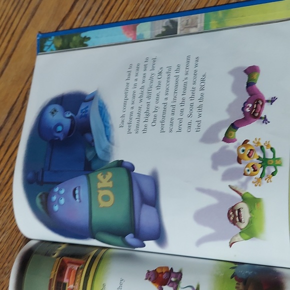 Disney Pixar Monsters University - Picture 10 of 16